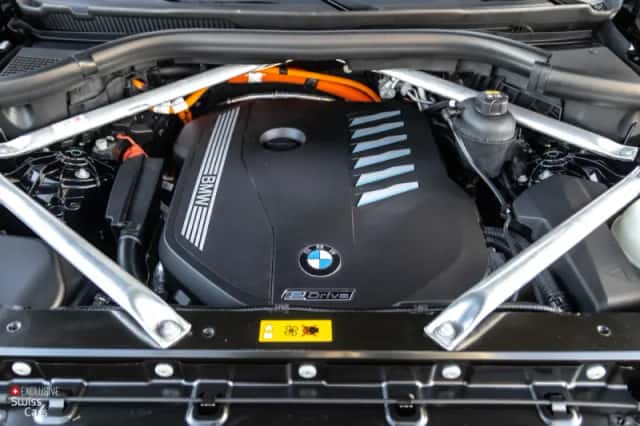 BMW X5 (2021) thumbnail 51