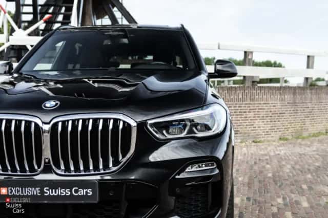 BMW X5 (2019) thumbnail 5