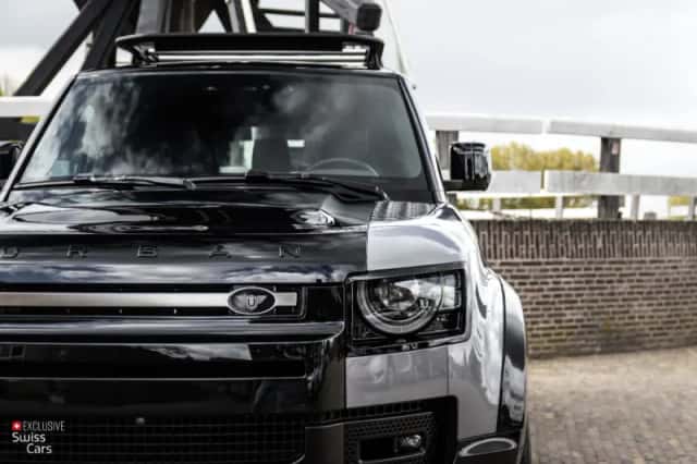 Land Rover Defender (2020) thumbnail 4