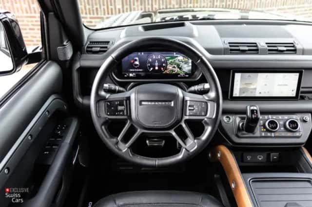 Land Rover Defender (2020) thumbnail 35