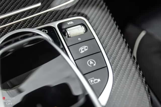 Mercedes-Benz E63s (2018) thumbnail 21