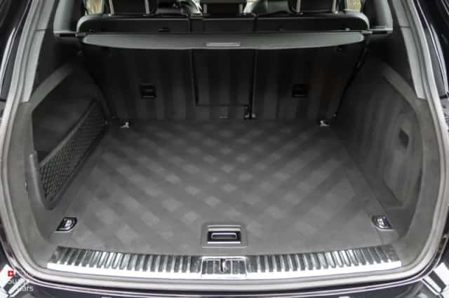 Porsche Cayenne (2011) thumbnail 37
