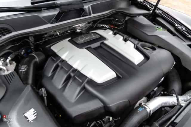 Porsche Cayenne (2011) thumbnail 41