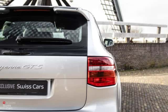 Porsche Cayenne (2008) thumbnail 14