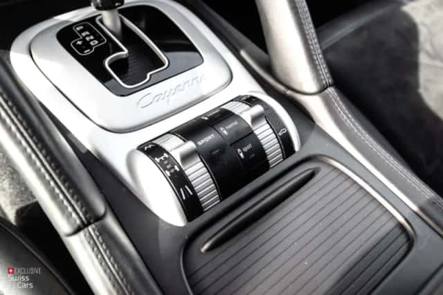 Porsche Cayenne (2008) thumbnail 22