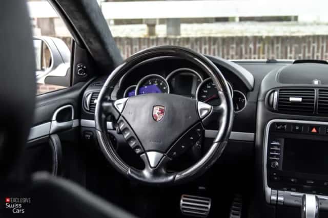 Porsche Cayenne (2008) thumbnail 31