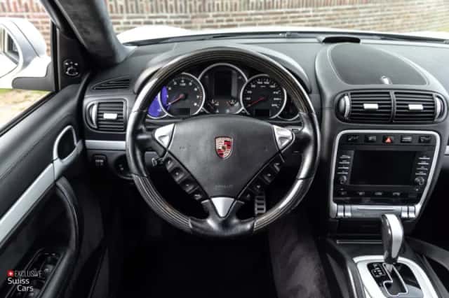 Porsche Cayenne (2008) thumbnail 32