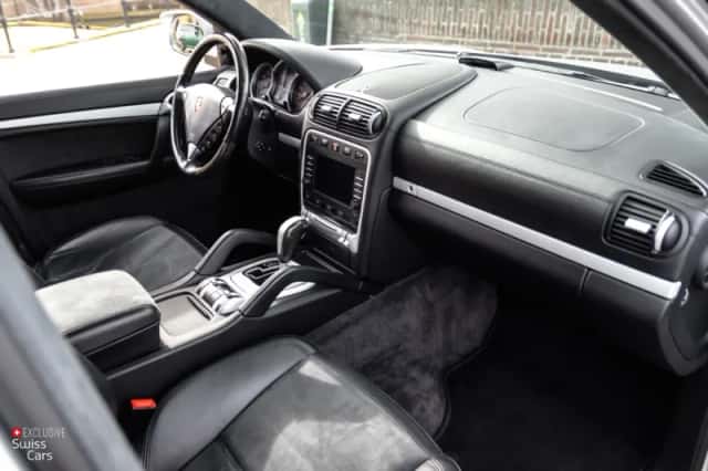 Porsche Cayenne (2008) thumbnail 33