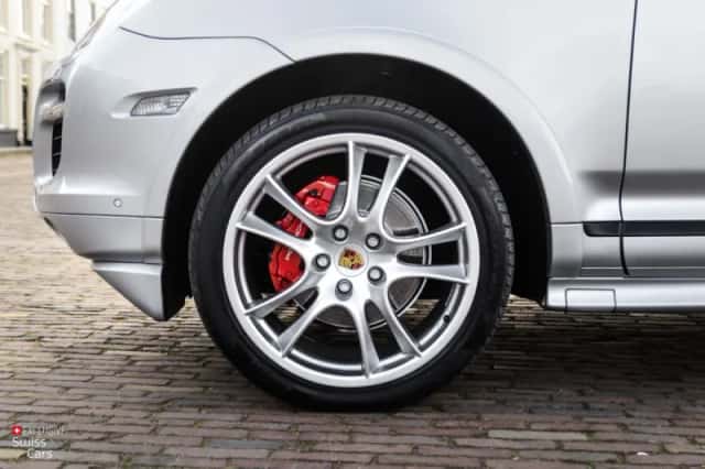 Porsche Cayenne (2008) thumbnail 8