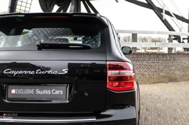 Porsche Cayenne (2008) thumbnail 12