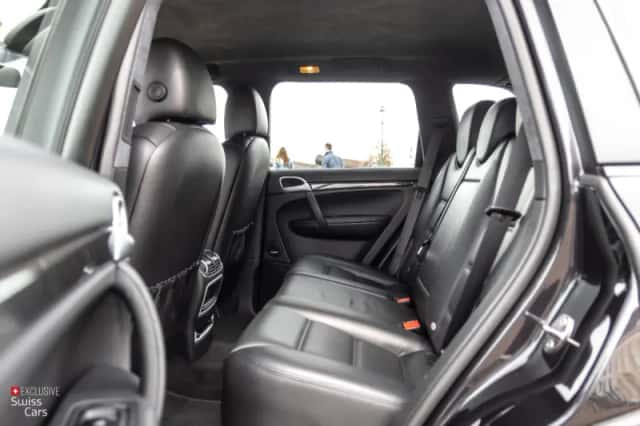 Porsche Cayenne (2008) thumbnail 28