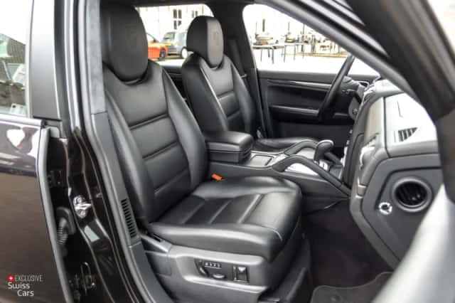 Porsche Cayenne (2008) thumbnail 35