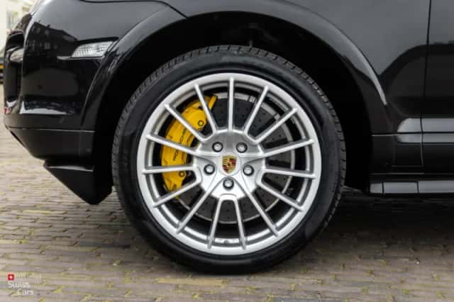 Porsche Cayenne (2008) thumbnail 7