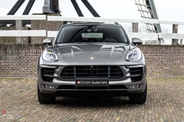 Porsche Macan (2016) thumbnail 3