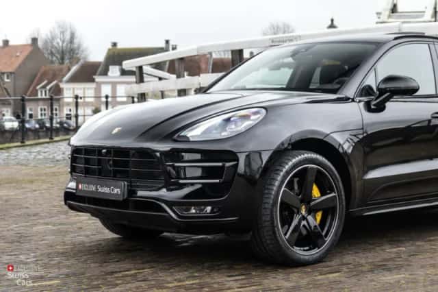 Porsche Macan (2016) thumbnail 2