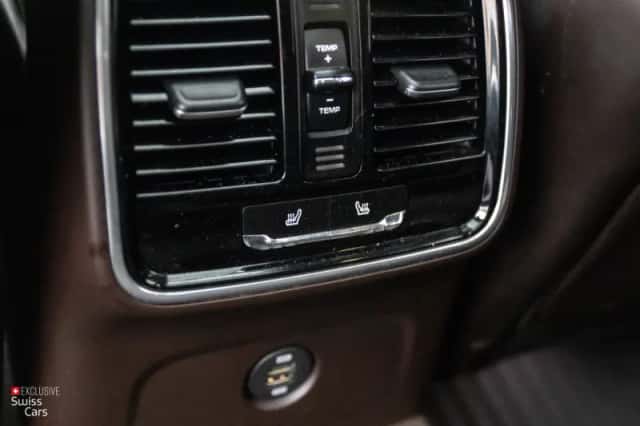 Porsche Macan (2016) thumbnail 33