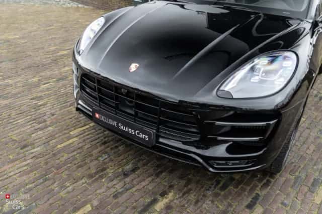 Porsche Macan (2016) thumbnail 5