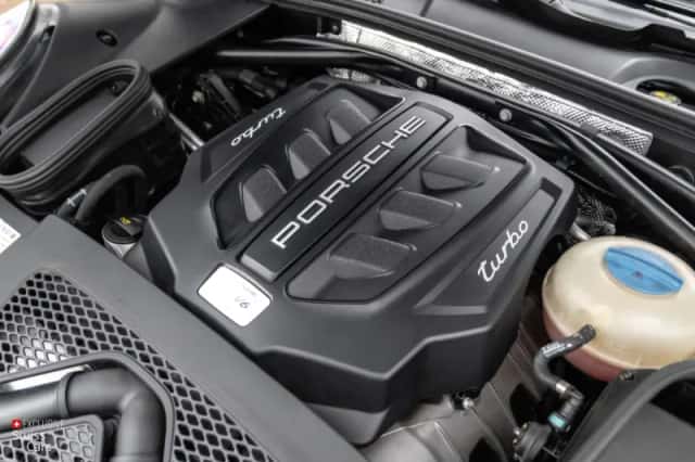 Porsche Macan (2016) thumbnail 47