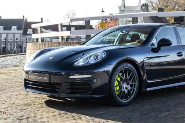 Porsche Panamera (2014) thumbnail 2