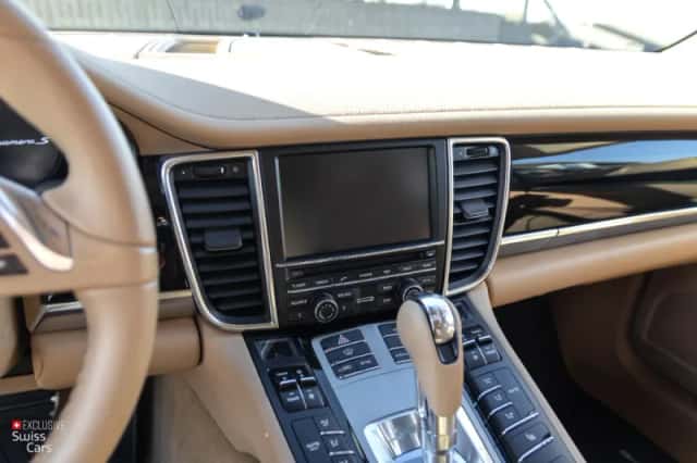 Porsche Panamera (2014) thumbnail 18