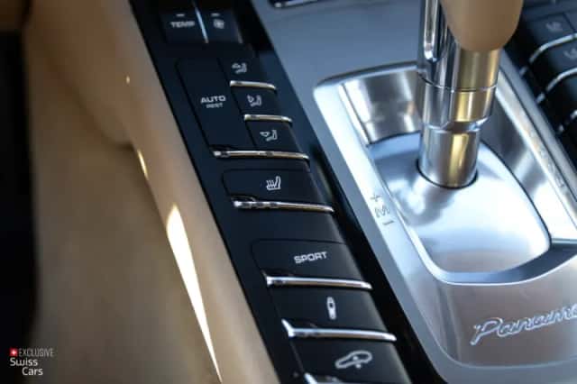 Porsche Panamera (2014) thumbnail 21