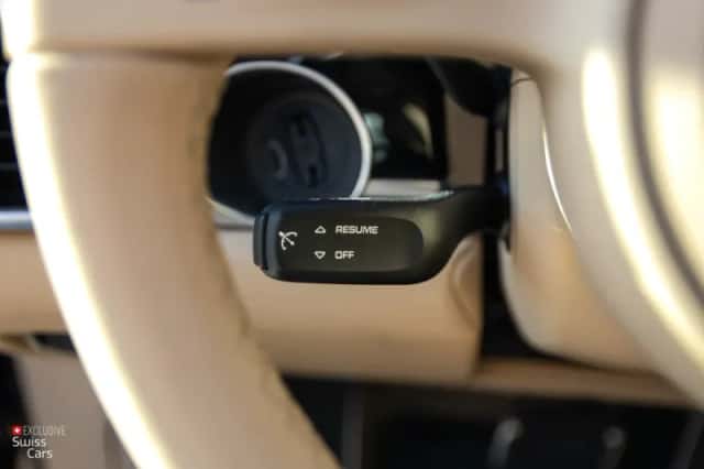 Porsche Panamera (2014) thumbnail 24