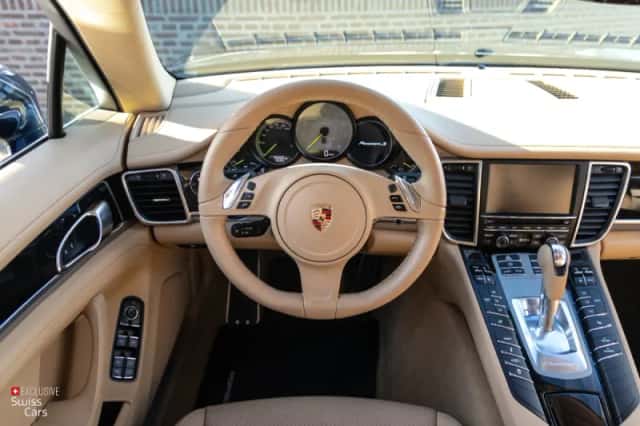 Porsche Panamera (2014) thumbnail 30