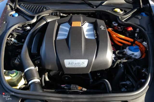 Porsche Panamera (2014) thumbnail 38