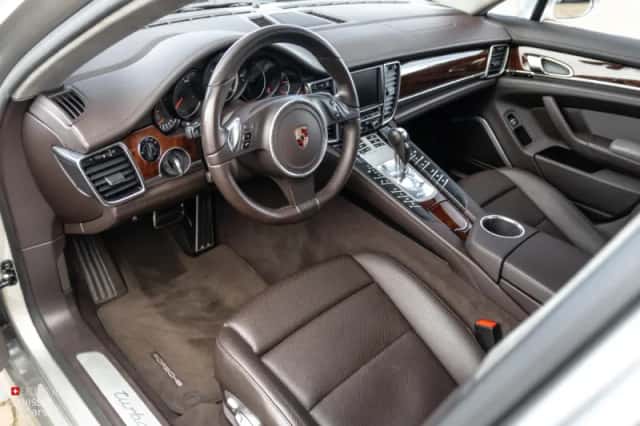 Porsche Panamera (2009) thumbnail 20