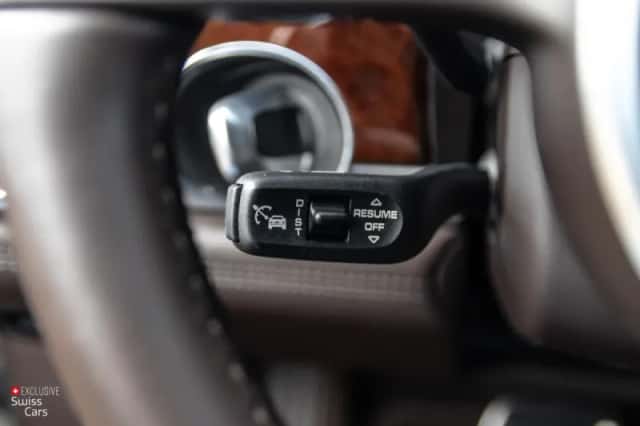 Porsche Panamera (2009) thumbnail 26