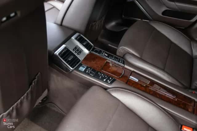 Porsche Panamera (2009) thumbnail 35