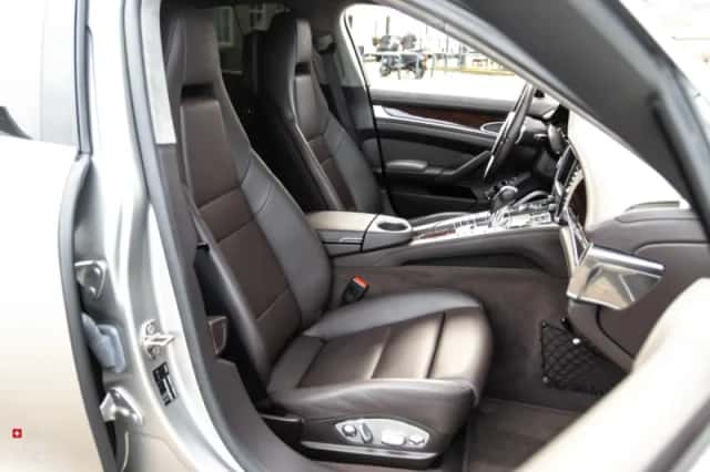 Porsche Panamera (2009) thumbnail 41