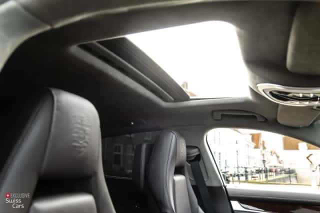 Porsche Panamera (2009) thumbnail 46