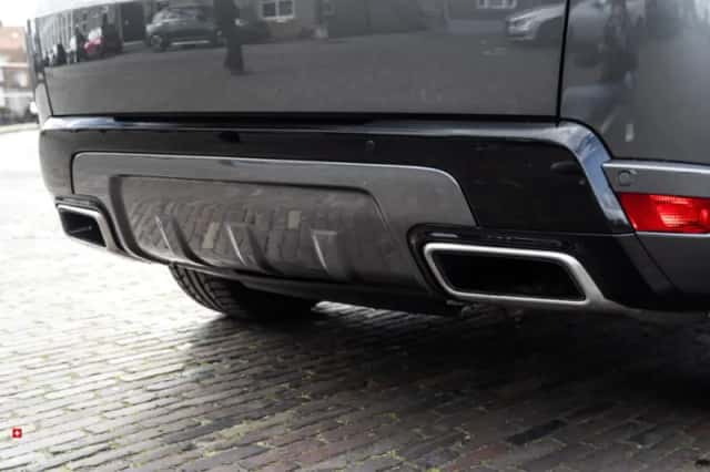 Range Rover Sport (2018) thumbnail 15