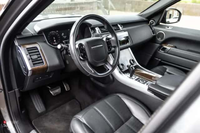 Range Rover Sport (2018) thumbnail 17
