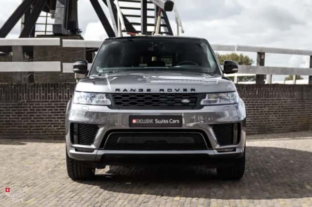 Range Rover Sport (2018) thumbnail 3