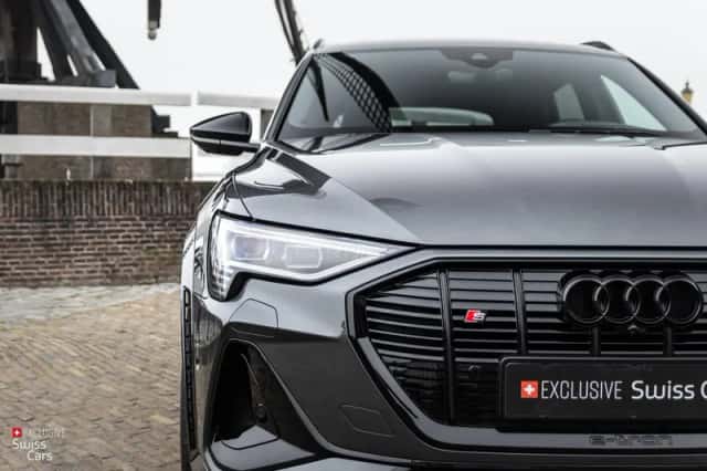 Audi e-tron (2021) thumbnail 4