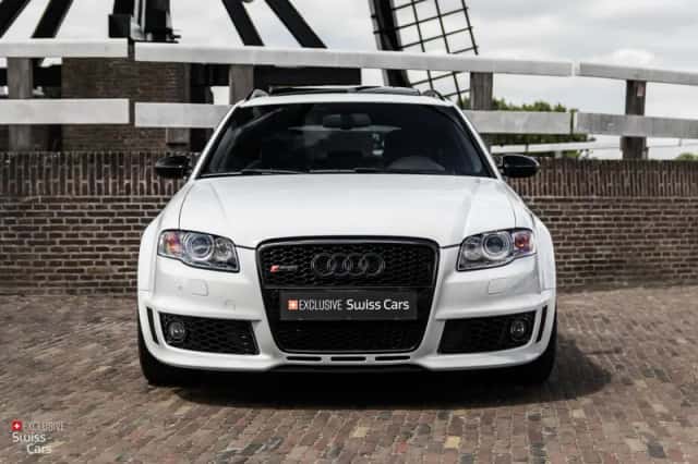 Audi RS4 (2006) thumbnail 4