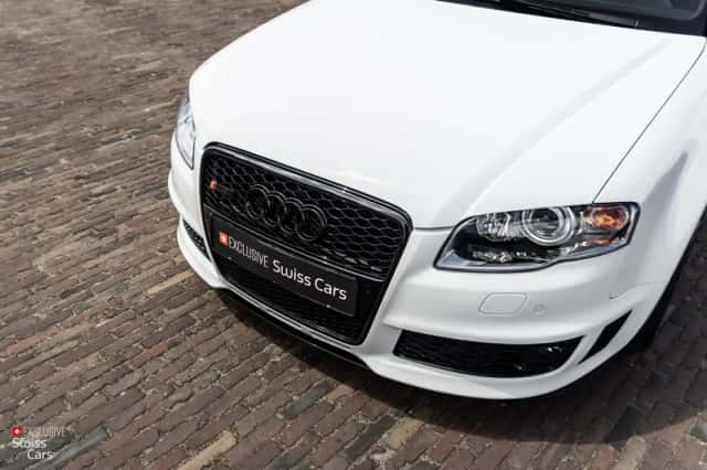 Audi RS4 (2006) thumbnail 6