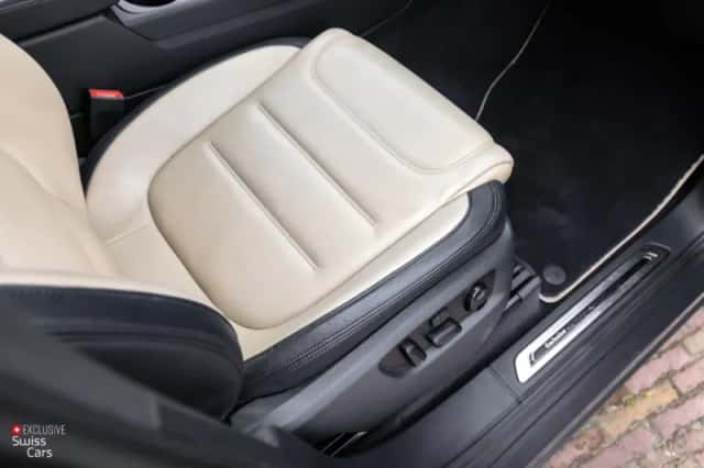 Volkswagen Touareg (2011) thumbnail 38