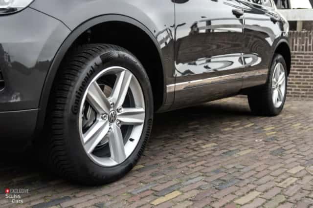 Volkswagen Touareg (2011) thumbnail 7