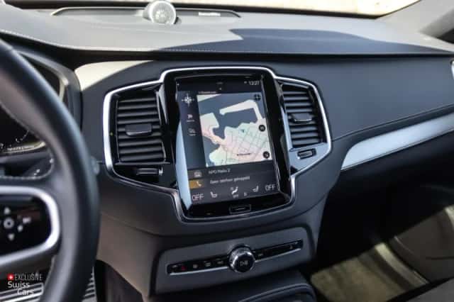 Volvo XC90 (2021) thumbnail 15