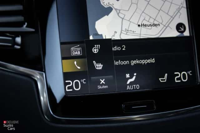 Volvo XC90 (2021) thumbnail 19