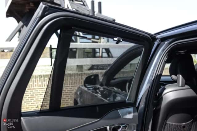 Volvo XC90 (2021) thumbnail 30