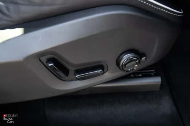 Volvo XC90 (2021) thumbnail 38