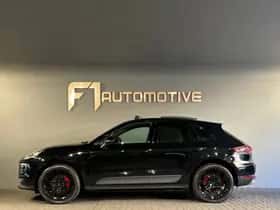Porsche Macan (2016) thumbnail 12