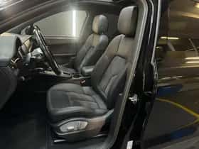 Porsche Macan (2016) thumbnail 6