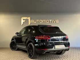 Porsche Macan (2016) thumbnail 8