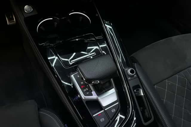 Audi A4 (2021) thumbnail 22