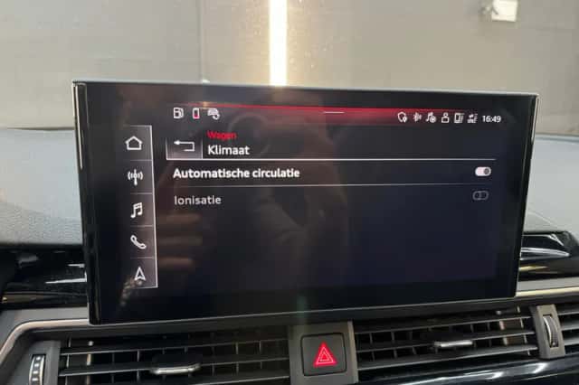 Audi A4 (2021) thumbnail 36